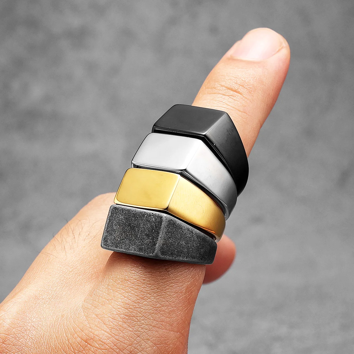 Minimalist Rectangle Engrave M - Vintage Fashion Newtown recension och pris