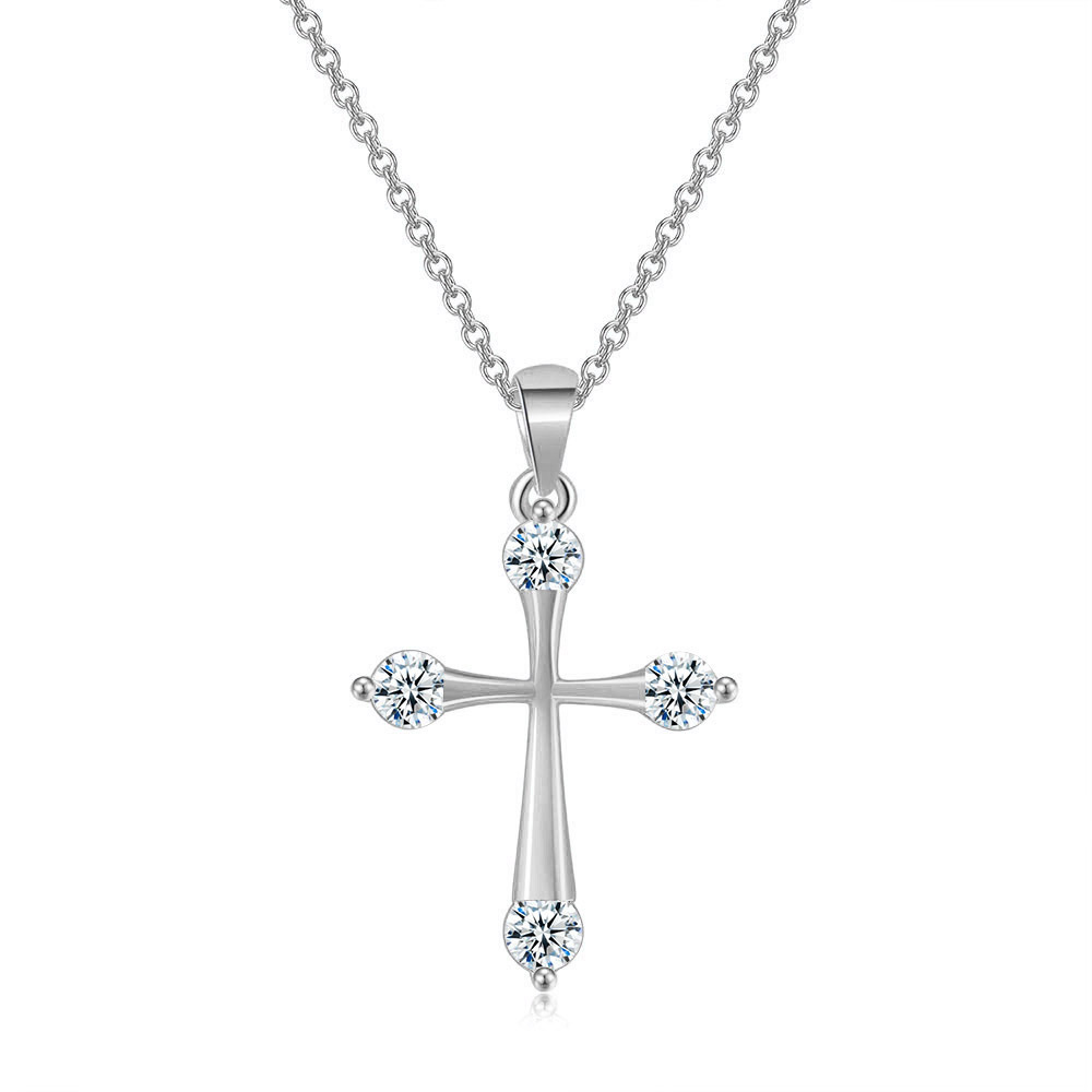 Silver Color Cross Pendant Nec - Vintage Fashion Faire recension och pris