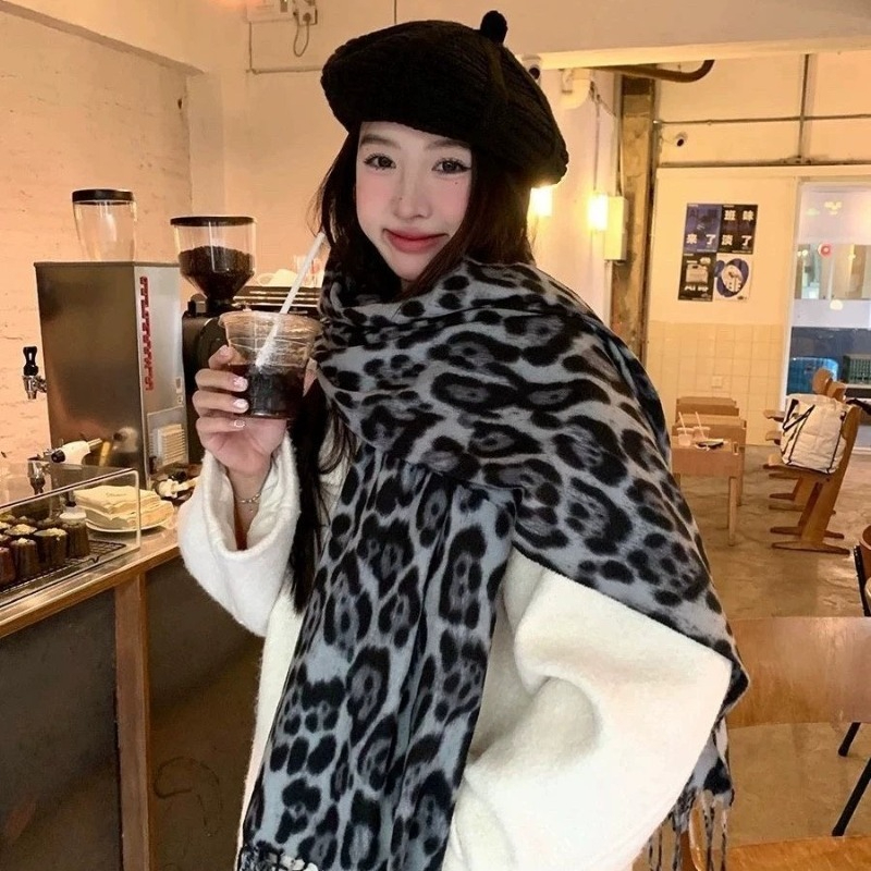 2025 New Retro Silk Leopard Pa - Vintage Fashion Knitwear recension och pris