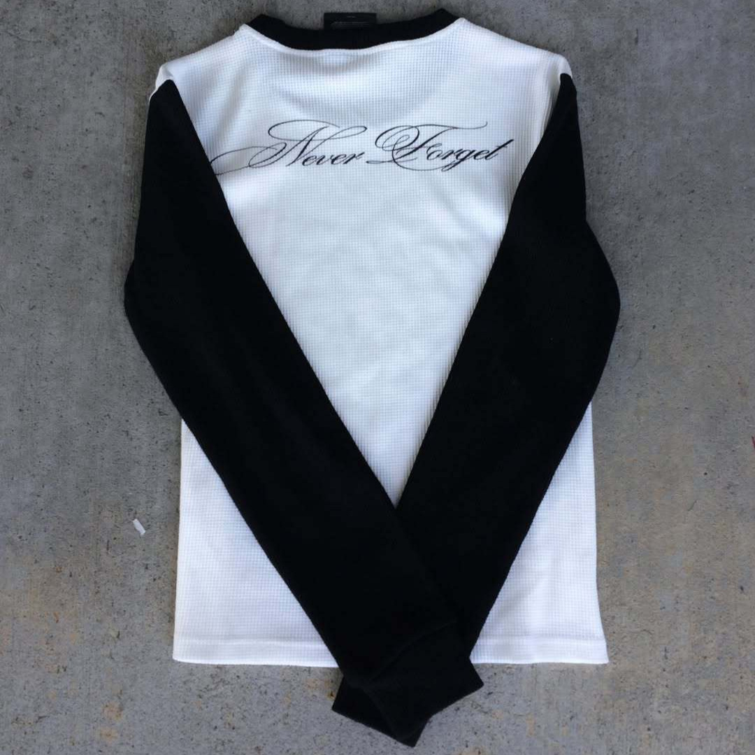 New Long Sleeve T-shirt Dark R - Vintage Y2K recension och pris