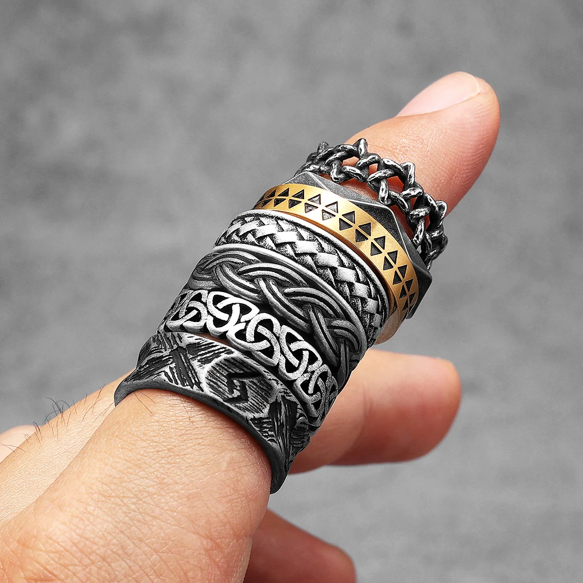 Hollow Celtic Knot Men Rings S - Vintage Fashion Newtown recension och pris