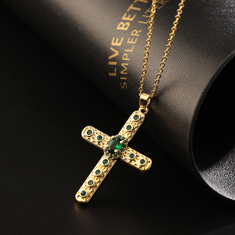 New Design Zircon Cross Pendan - Vintage Fashion Newtown recension och pris